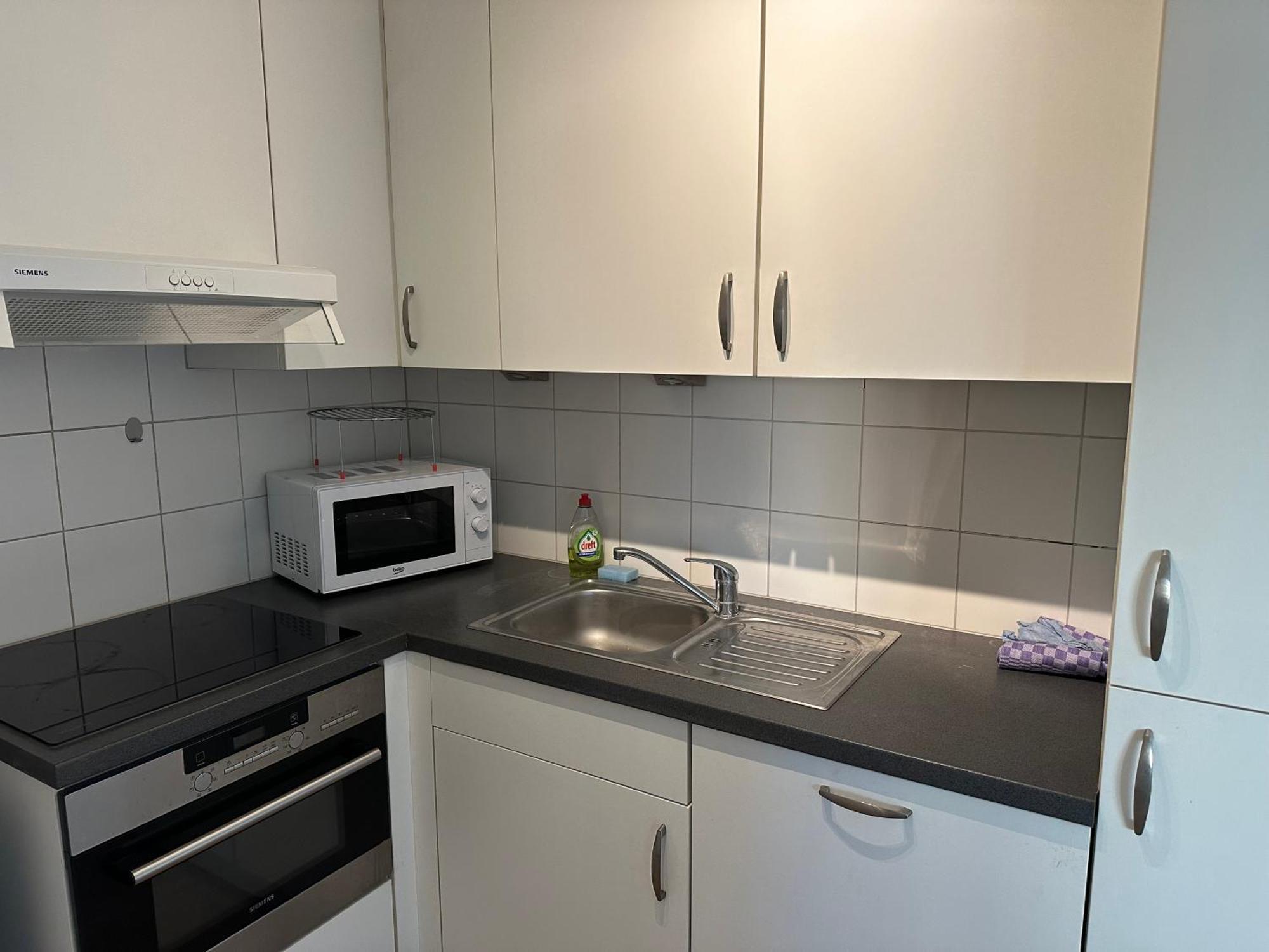 2 Bedroom Apartment In Center With Balcony Брюссель Екстер'єр фото